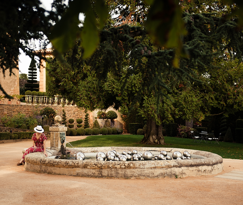 La fontaine du parc et son bassin