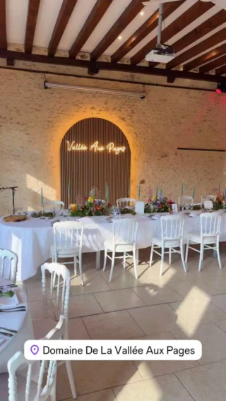 La Grange, salle de réception en pierre du domaine